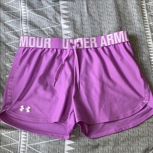 Under Armor active shorts